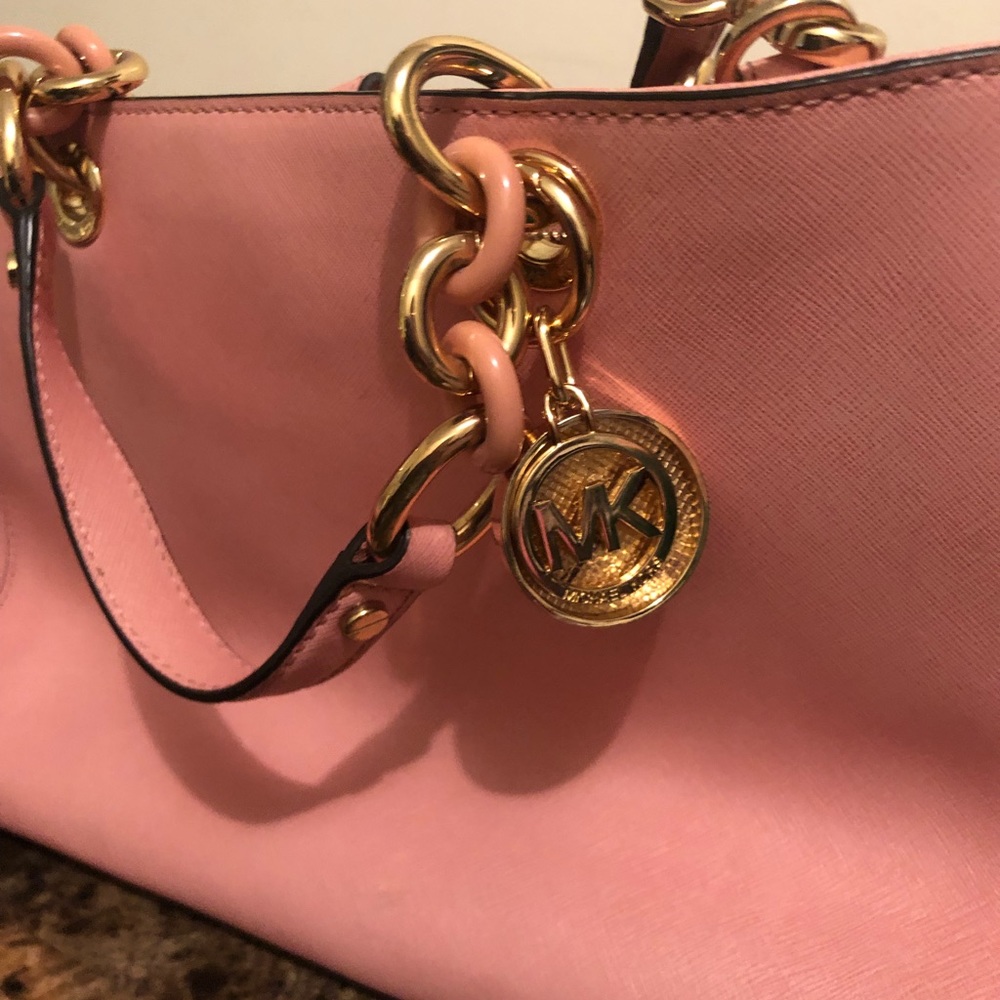 Michael Kors purse